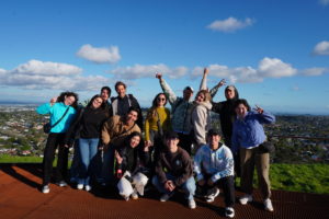 Estudiantes de Periodismo PUCV realizaron Pasantía Académica Internacional en Nueva Zelanda