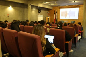 Pablo Morales, investigador de la London School of Economics, dictó charla sobre la estrategia comunicacional de China