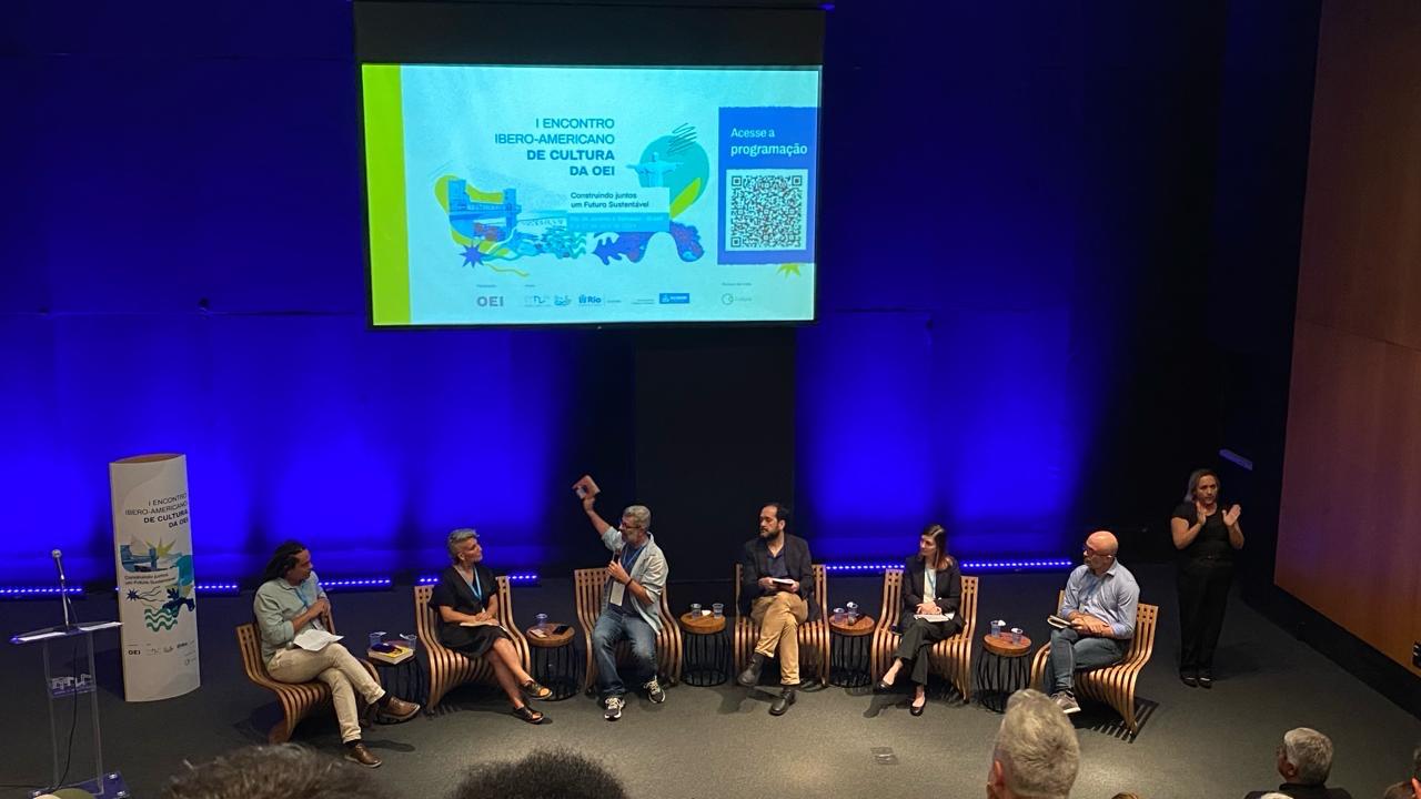 Coordinadora de Gestión Cultural y Territorios de Periodismo PUCV participó en I Encuentro Iberoamericano de Cultura de la OEI
