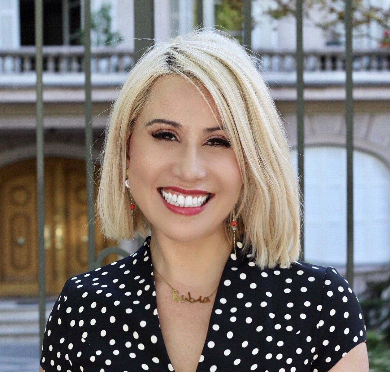 Profesora Claudia Mellado es premiada por la Asociación para la Educación en Periodismo y Comunicación de Masas de Estados Unidos