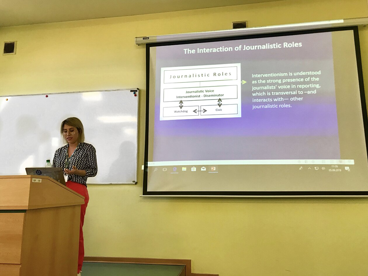 Profesora Claudia Mellado publica nuevo libro sobre los roles y prácticas del periodismo en 18 países