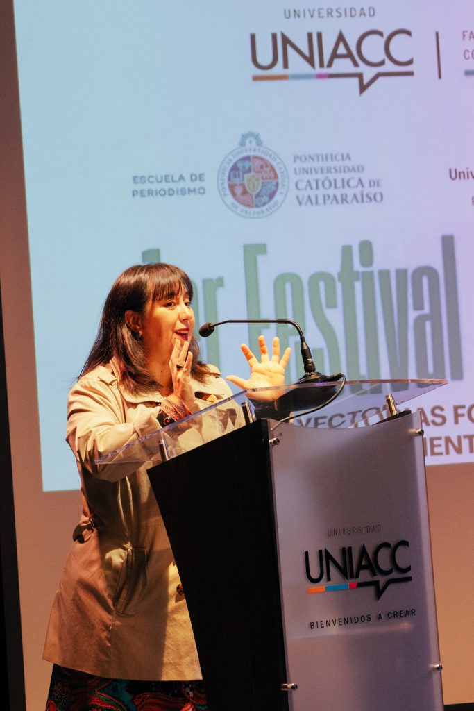 068A4348-683x1024 Galería: Periodismo PUCV en el 1° Festival de las Comunicaciones en UNIACC