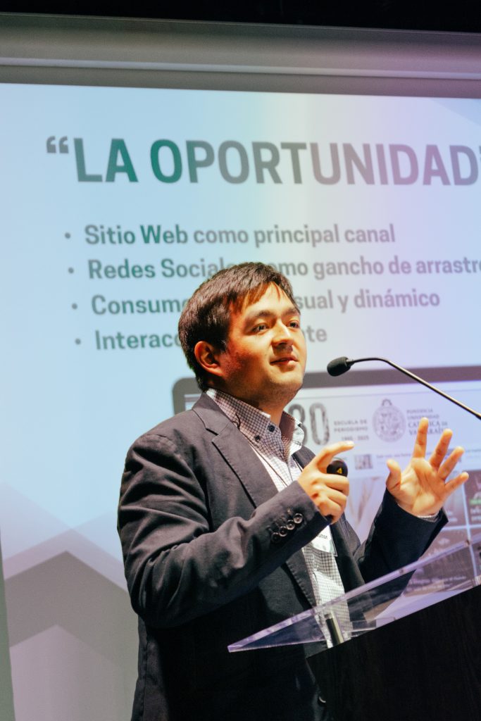 068A43871-683x1024 Galería: Periodismo PUCV en el 1° Festival de las Comunicaciones en UNIACC