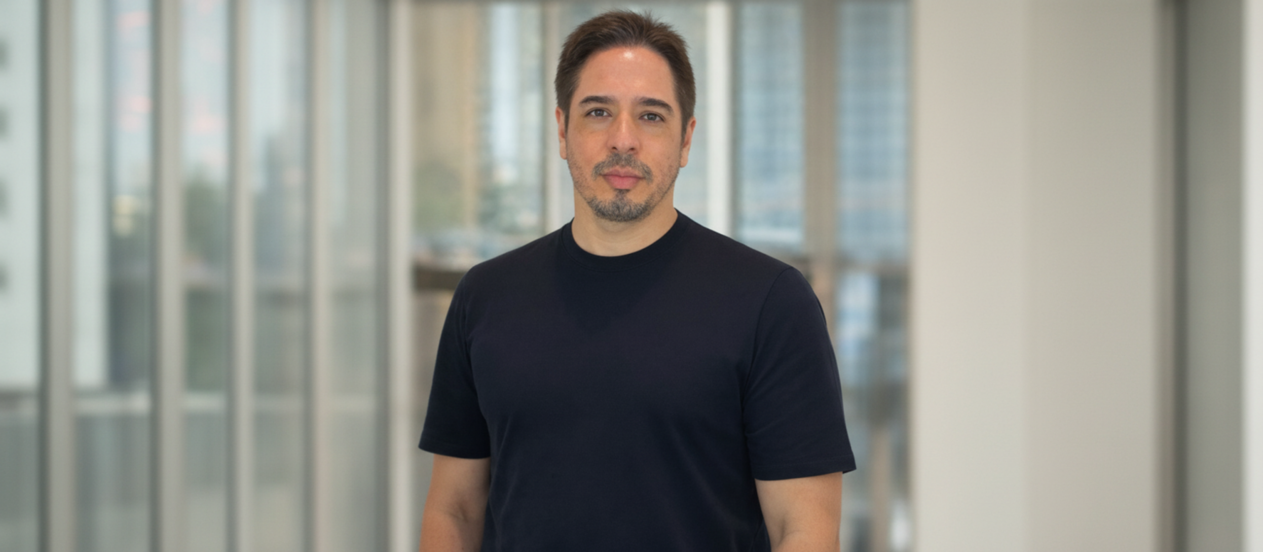 Entrevista a Jonathan Pizarro, estudiante del Magíster en Comunicación PUCV