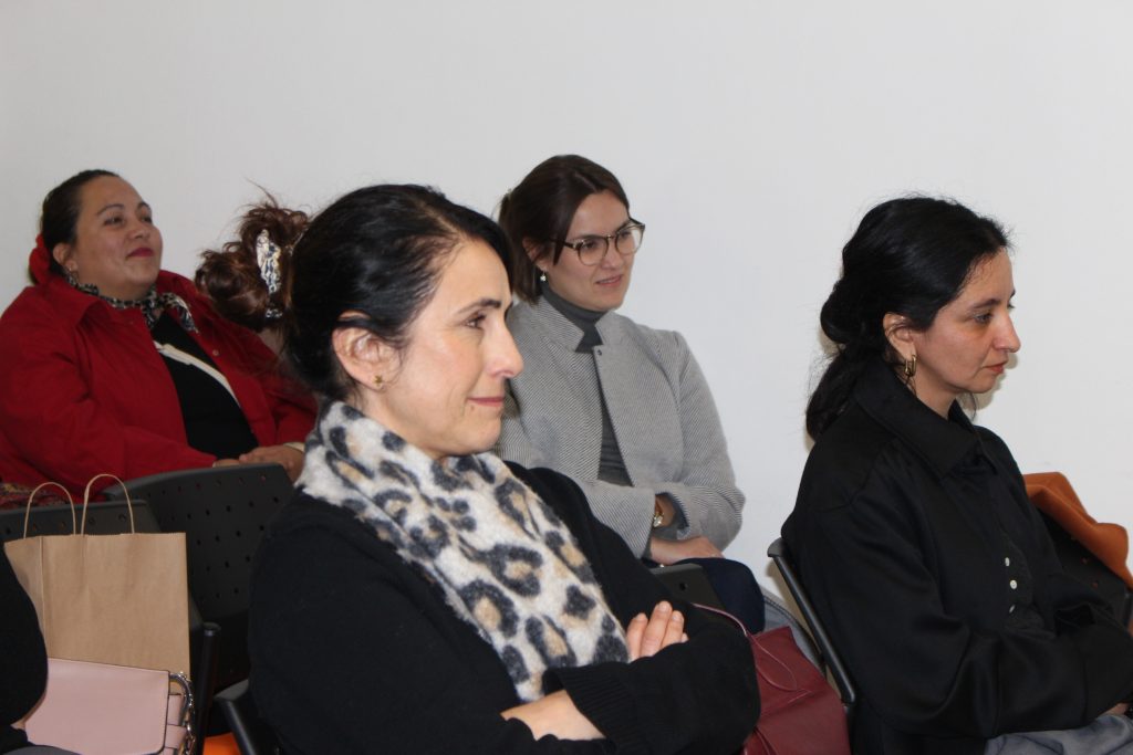 IMG_0734-1024x683 Periodismo PUCV participa del IV Seminario Roberto Hernández Cornejo