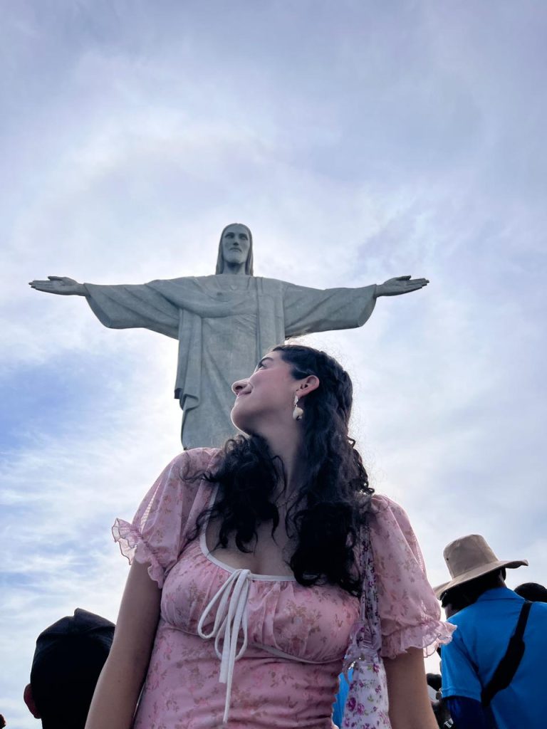 WhatsApp-Image-2026-01-28-at-3.59.57-PM-768x1024 Estudiantes de segundo año realizaron una pasantía internacional a Brasil